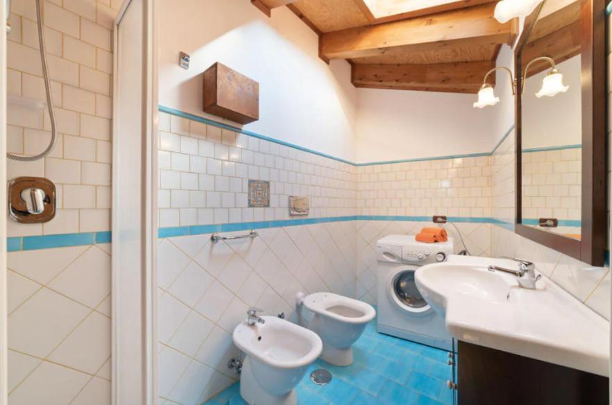 La Casa Dell'Indiano Apartment Bomerano Bagian luar foto